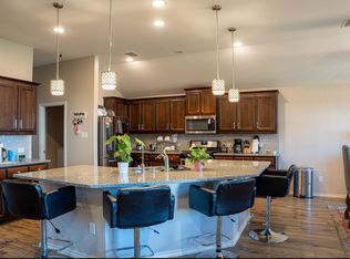 1119 Waterscape Blvd, Royse City, TX 75189