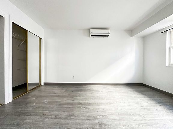 4th image of 300 Merrymount St Floor 1