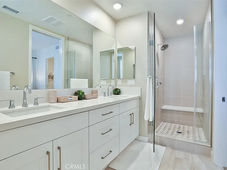 1529 Doheny Way — Photo 29