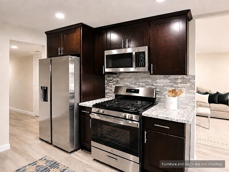 Westgate Apartments in Linda Vista — Photo 31