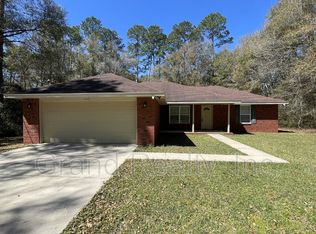5749 Lofty Pines Dr, Milton, FL 32570