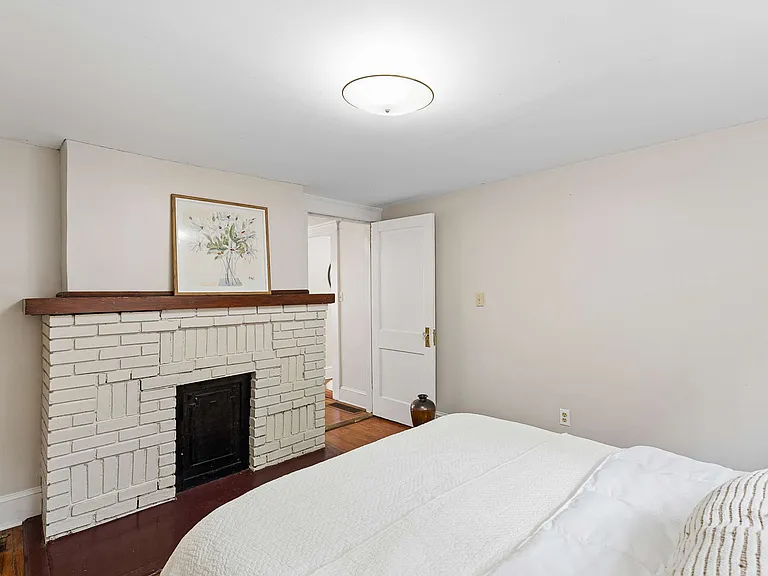 15 Branham St #B — Photo 17