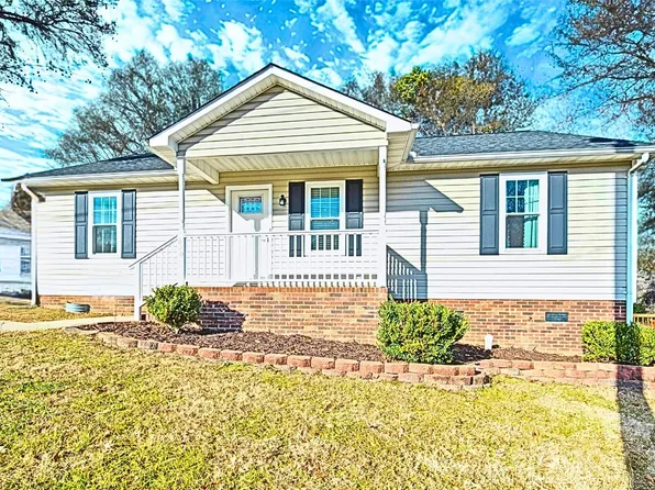 620 Pleasant Ave, Kannapolis, NC 28081