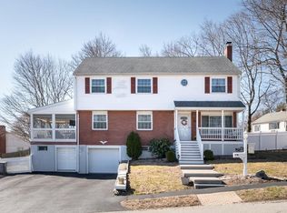 40 Hobbs Rd, Waltham, MA 02452