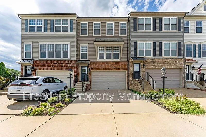 9222 Dawkins Crest Cir