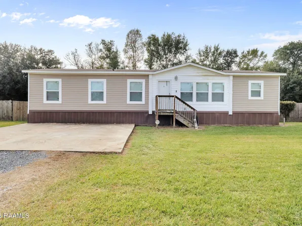 151 Bobby Gene Dr, Scott, LA 70583
