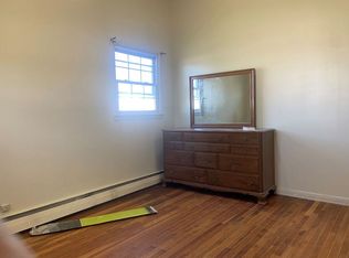 44 Jackson Ave, Carteret, NJ 07008