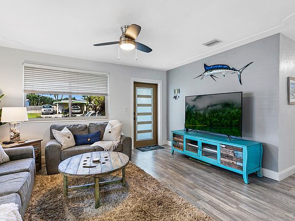5th image of 750 Eagle Way