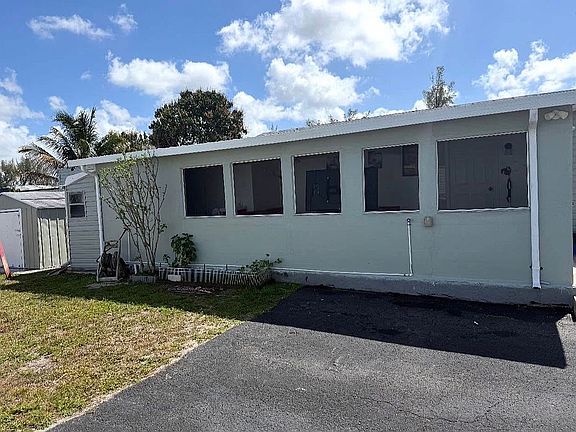 2nd image of 11201 SW 55th St #I-16