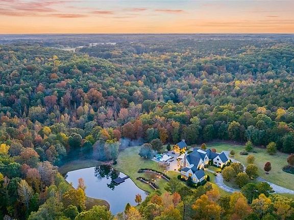 2nd image of 1990 Elder Mill Road