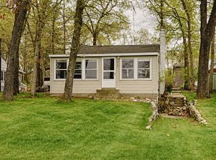 8760 S Spruce Ave, Newaygo, MI 49337