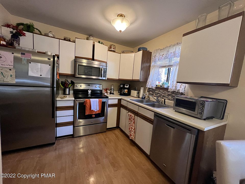 518 Wales Ct Bushkill, PA, 18324 Apartments for Rent Zillow