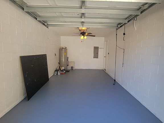 4th image of 5047 Shorewood Landing Ln