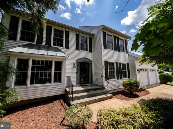 13824 Springstone Dr, Clifton, VA 20124