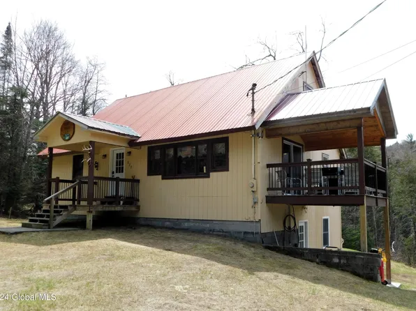 277 Northwoods Club Road, Minerva, NY 12851