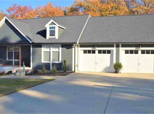 11486 S Lakeview Dr, Dexter, MO 63841