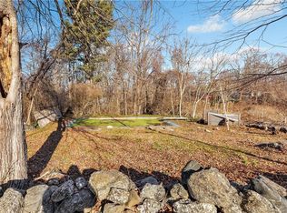 33 Bagburn Rd #2, Monroe, CT 06468