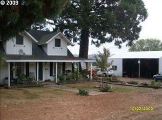 706 Wild River Dr, Roseburg, OR 97470