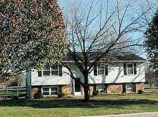 2623 Patrice Ln, Maumee, OH 43537