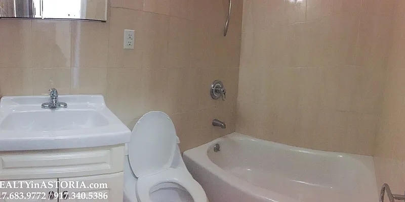 Rented by Alexiou Realty | media 4