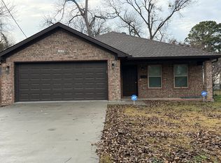 107 Middle St, North Little Rock, AR 72117