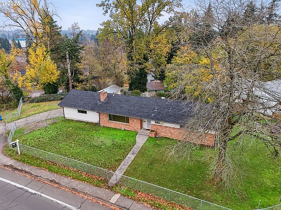 2nd image of 1503 Grand Blvd