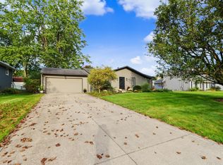 685 Satinwood Cir N, Mansfield, OH 44903