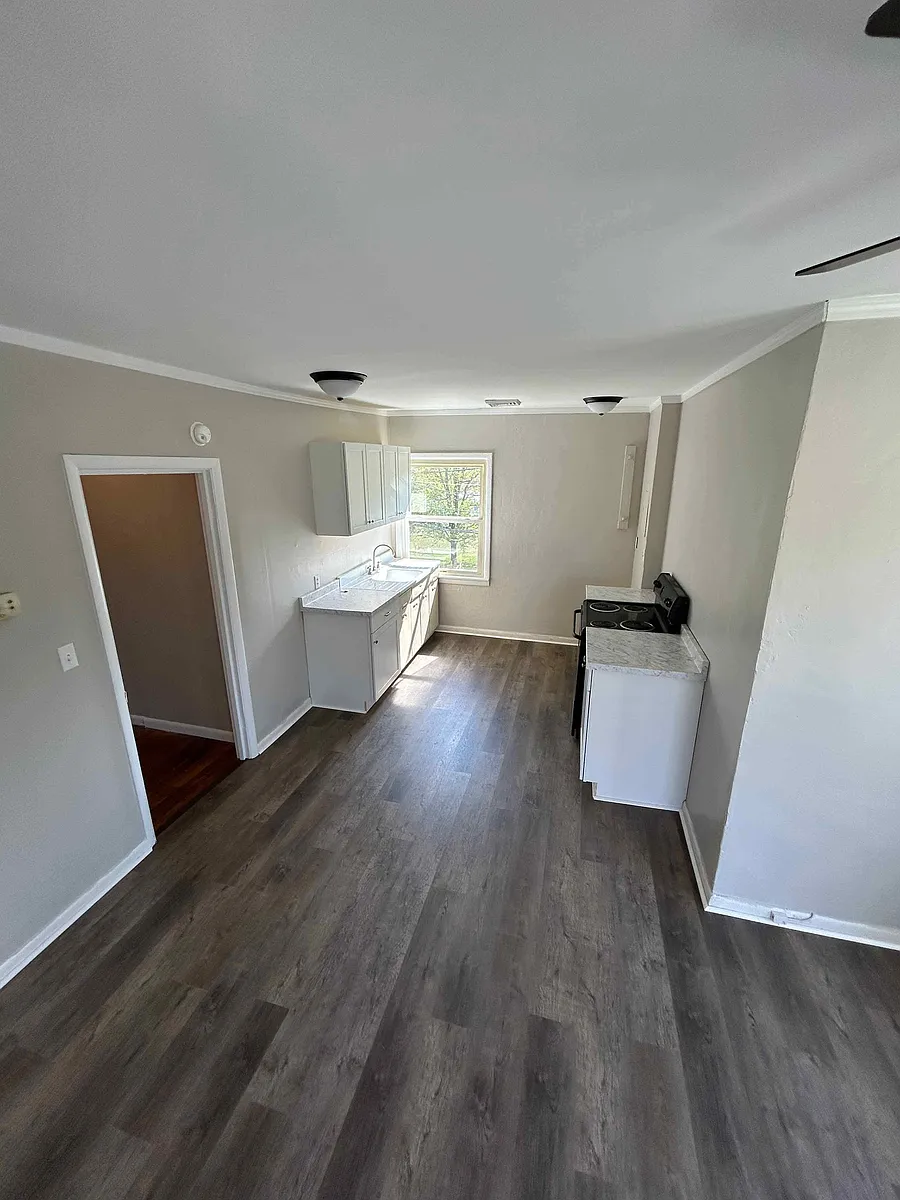 Building Photo - 35 Heritage Rd #D