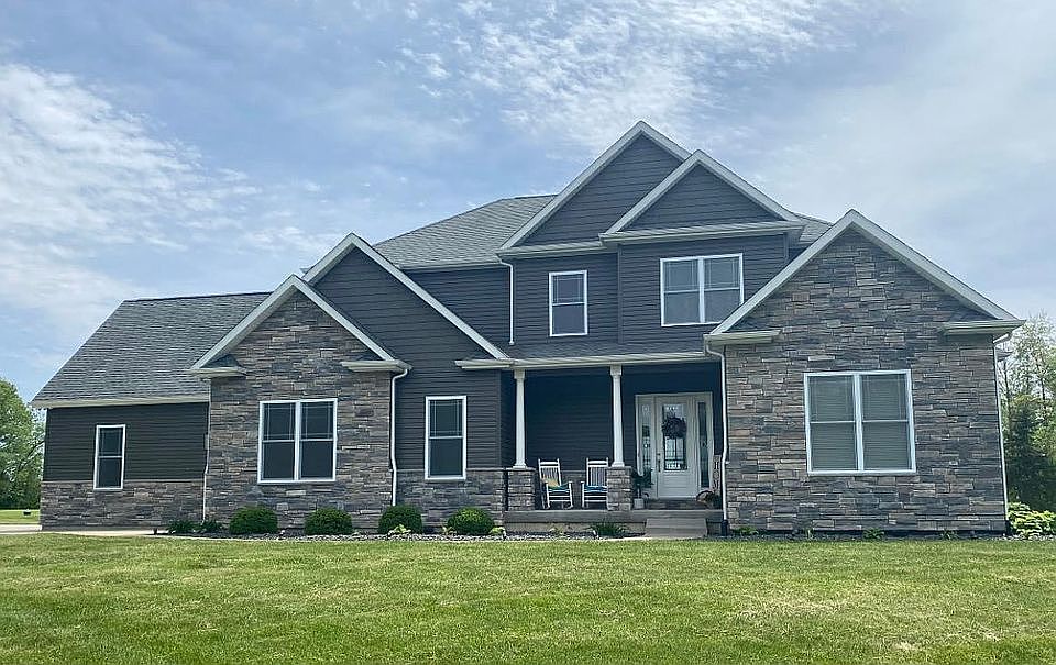 1st image of 6110 Maderia Ln