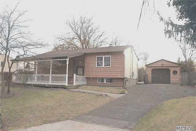 1st image of 2912 Heather Ave