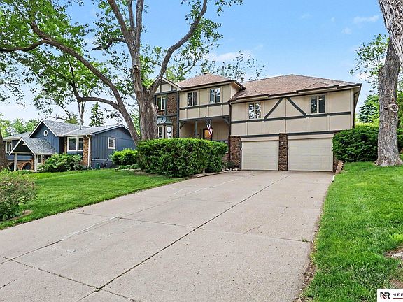 3rd image of 11436 Castelar Cir
