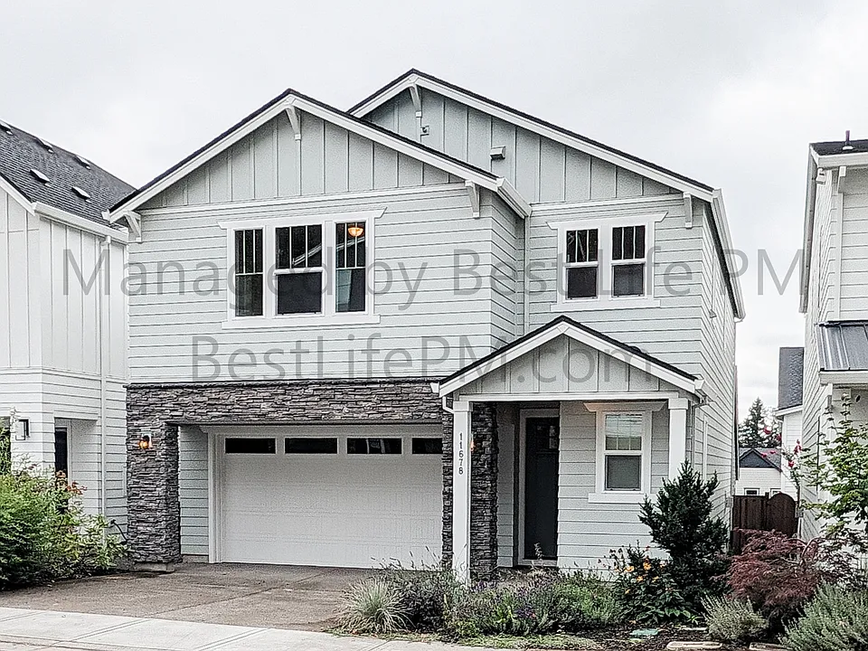 11678 NW Kearney St