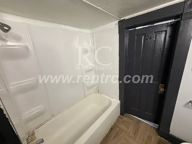 314 Porter St — Photo 5