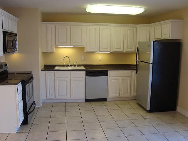 Large Kitchen