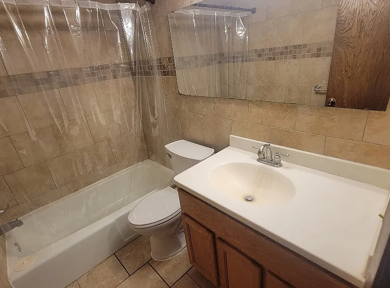 935 11th Ave S #8 — Photo 10