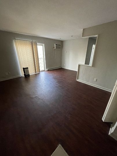 1st image of 3344 Stathem Ave #17990999