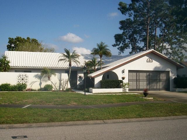 1st image of 4098 Basswood Dr