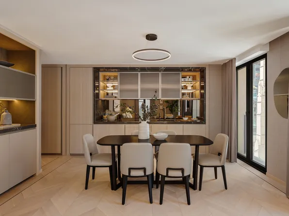 685 5th Avenue image 1 of 18