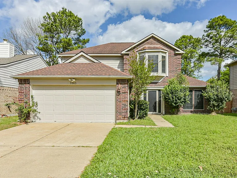 7063 River Garden Dr — Photo 3
