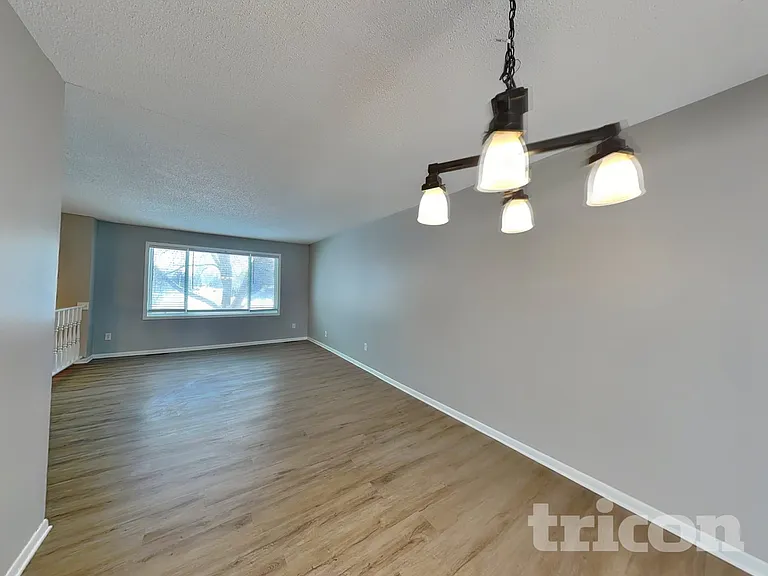 8301 Thomas Ave N — Photo 2