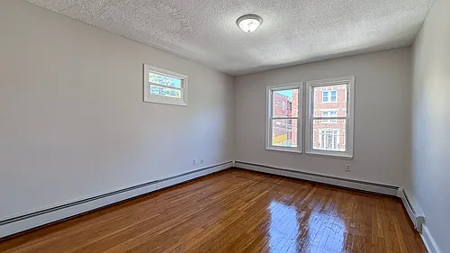 450 Barbour St Photo 1
