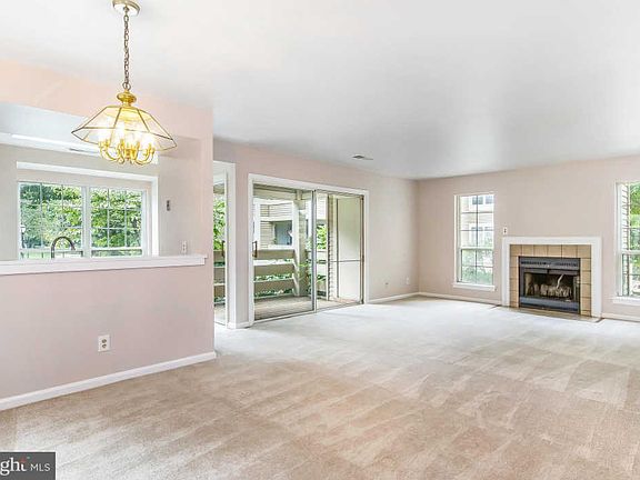 5th image of 6603 Jupiter Hills Cir APT A