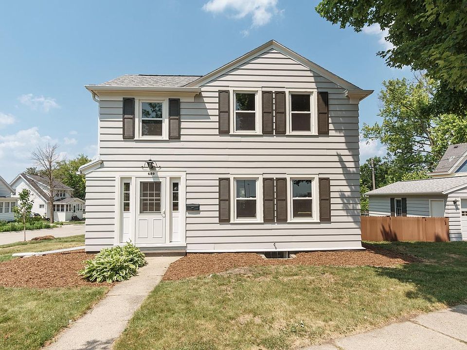 430 College AVENUE, Watertown, WI 53094 Zillow