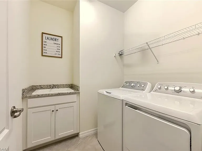2275 Dancy St — Photo 9