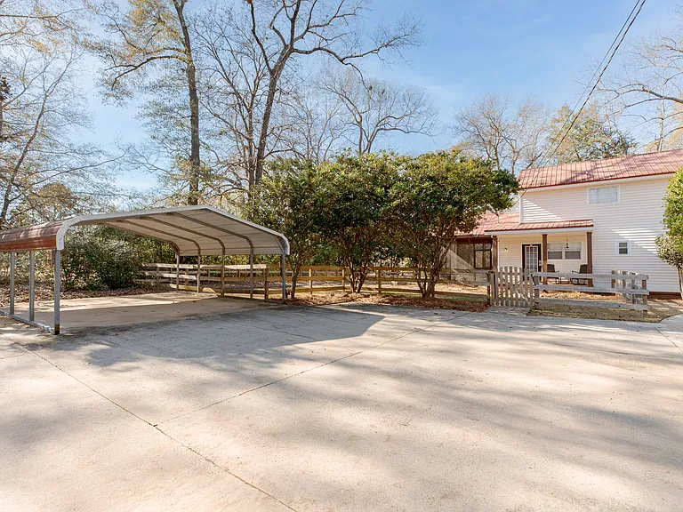 332 Hunt Rd — Photo 100