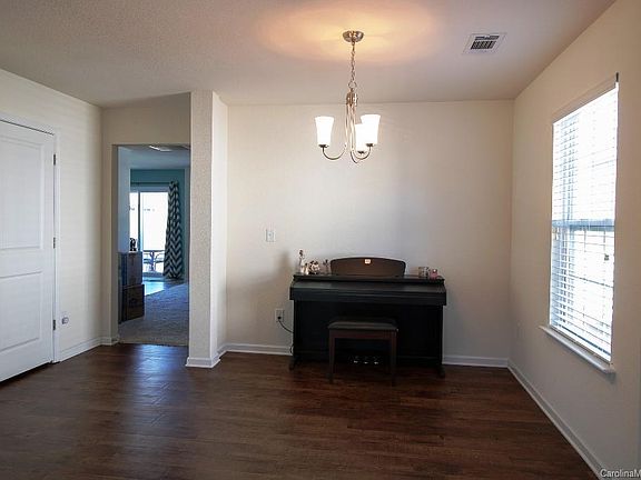 5th image of 123 Harvest Pointe Dr #69
