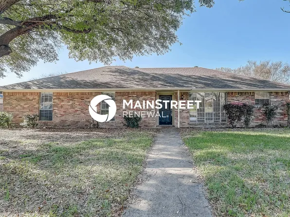 1004 Birchwood Ln, Desoto, TX 75115