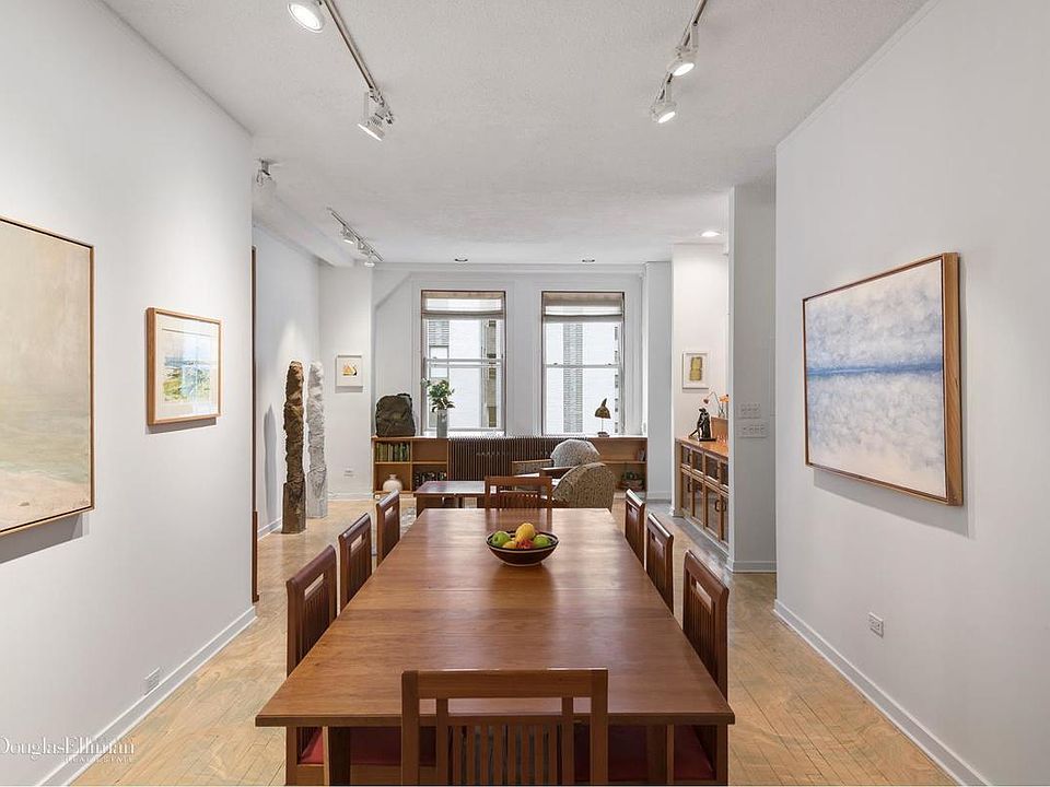 1st image of 26 Beaver St APT 14