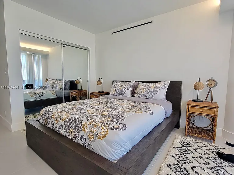 900 Bay Dr #524 — Photo 20