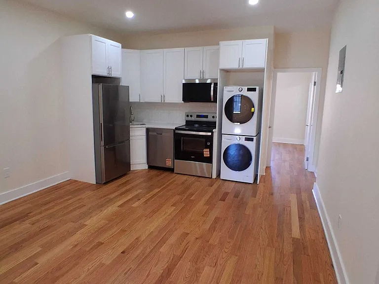 1873 Lexington Ave #3 — Photo 1